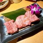 炭火焼肉 ひびの亭 - 