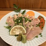 鯖乃家 - 地鶏の刺身　濃厚な甘味、ネットリ旨し