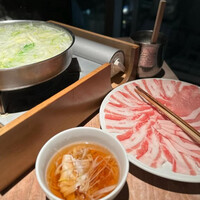 羅豚 はなれ - 