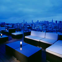 TWO ROOMS - 