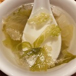 サンコウエンチャイナ・カフェ アンド ダイニング - レタスのスープ