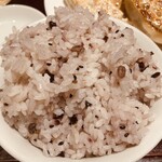 サンコウエンチャイナ・カフェ アンド ダイニング - 五穀米大盛り