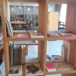 あわい読書室 - 店内