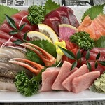 鮮魚 仕出し宴会 まるぎん - 1650円（税込）おまかせ　2025年10月