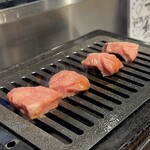 ライブ焼肉 てんぐ - 