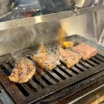 ライブ焼肉 てんぐ - 