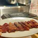 ライブ焼肉 てんぐ - 