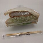 パウえる - とんかつサンドイッチ