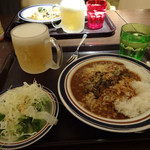 アマーク ド パラディ 寒梅館  - カレーランチ➕生ビール