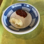 レストハウス 希望館 - ニンニクと豆板醤