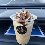 GODIVA - ドリンク写真:メニューの中からこの日選んだのはホワイトモカショコリキサー８８７円。