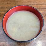 よりみち食堂 - 具沢山のなめこ汁