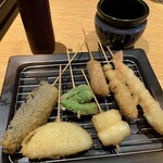 山形蕎麦と串揚げのお店 焔蔵 - 串揚げお任せ盛り合わせ　930円