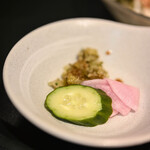 てんぷら 天杉 - "醃菜（つけもの）"、胡瓜（そばうり）