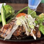 ARAI SHOUTEN - 霜降牛のカットステーキ