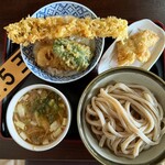324133044 - 田舎うどん てつ　【今日のランチ】「あなご1本天丼 旬野菜天付き(肉汁うどん)」1500円 ＋「うどん半玉追加」130円＋「とり天」150円