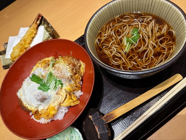 Soba to Sake Inataya Paresu Biru Ten photo 3
