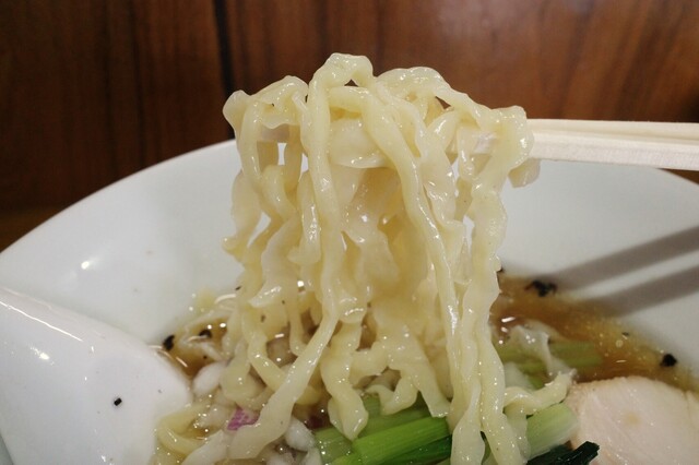 春日遅遅 - 塩川（ラーメン）の写真