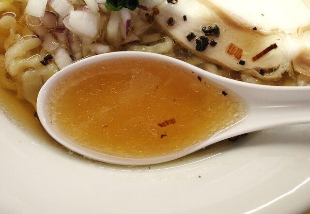 春日遅遅 - 塩川（ラーメン）の写真