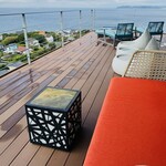 森羅 - ラウンジのウッドデッキ