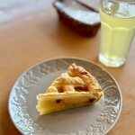 阿部りんご園 - 料理写真:アップルパイ　リンゴジュース