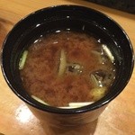 天寿し - 蓴菜入りの赤出汁