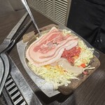 味乃家 本店 - お好み焼き登場！