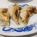 大塚 幸龍軒 - 餃子３個