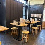 吉田製麺 - 内観