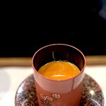 鮨 難波 - プリンにて〆め。 難波さんは果物使うことも多いんだけど甘味が毎回、お楽しみ。