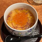 鮨 りかく - 菊といくらの茶碗蒸し