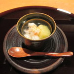 銀杏豆腐に車海老の銀餡かけ