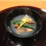 蝦夷鮑、焼舞茸、ほうれん草のお椀