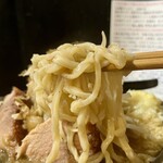 ラーメン専門 宮の森 - 麺リフト