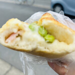 ルミエール - 絶品！枝豆とチーズハムパン