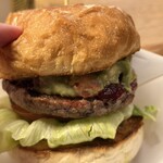 E・A・T GRILL&BAR - 