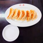 味楽 - 見ただけで判る、焼き目のカリカリ感。