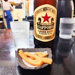 味楽 - ■ サッポロラガービール (赤星) 大瓶、840円