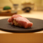 鮨かみなり - 大とろ（塩）（握り）