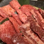 黒毛和牛焼肉 凱旋門 高品店 - 