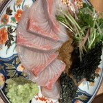 酒場 つむぎ堂 渋谷店 - 胡麻カンパチ