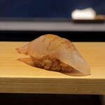 立ち喰い鮨 人人 - 真鯛