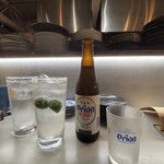 琉球中華食堂　ホットボックス - お冷や　　シークァーサー酎ハイ　　オリオンビール
