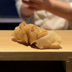 立ち喰い鮨 人人 金沢店 - バイ貝