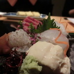 甚九郎 - お造り盛り合わせ５種だ。