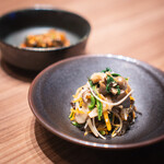 焼肉うしごろ - 茄子キムチ　キノコの混ぜナムル