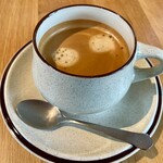 The Lake Side Cafe - コーヒー(¥550)