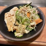 お好み焼 鉄板焼 徳川 - 徳川特製サラダ