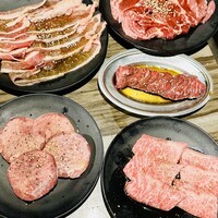 食べ飲み放題 焼肉ダイニングちからや 名駅店 - 