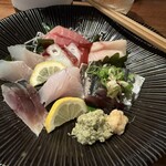 食事処 居酒屋 こまつ - お刺身の盛り合わせ